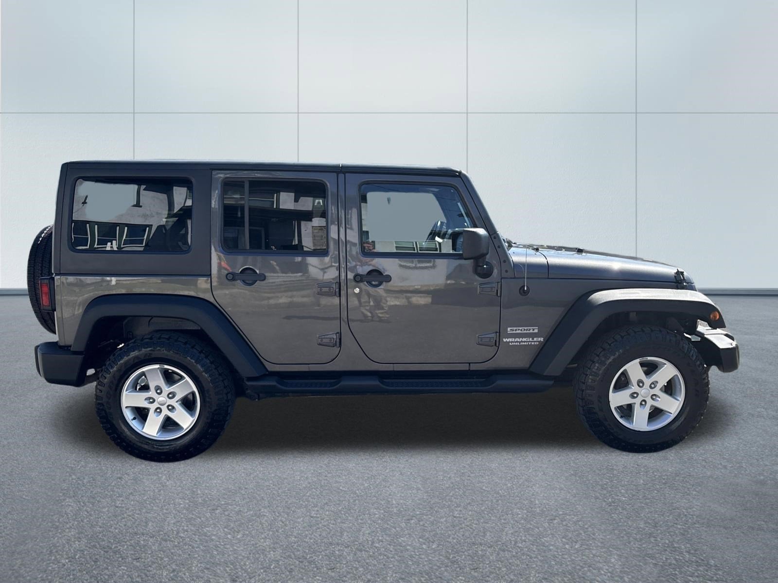 2014 Jeep WRANGLER UNLIMI SPORT