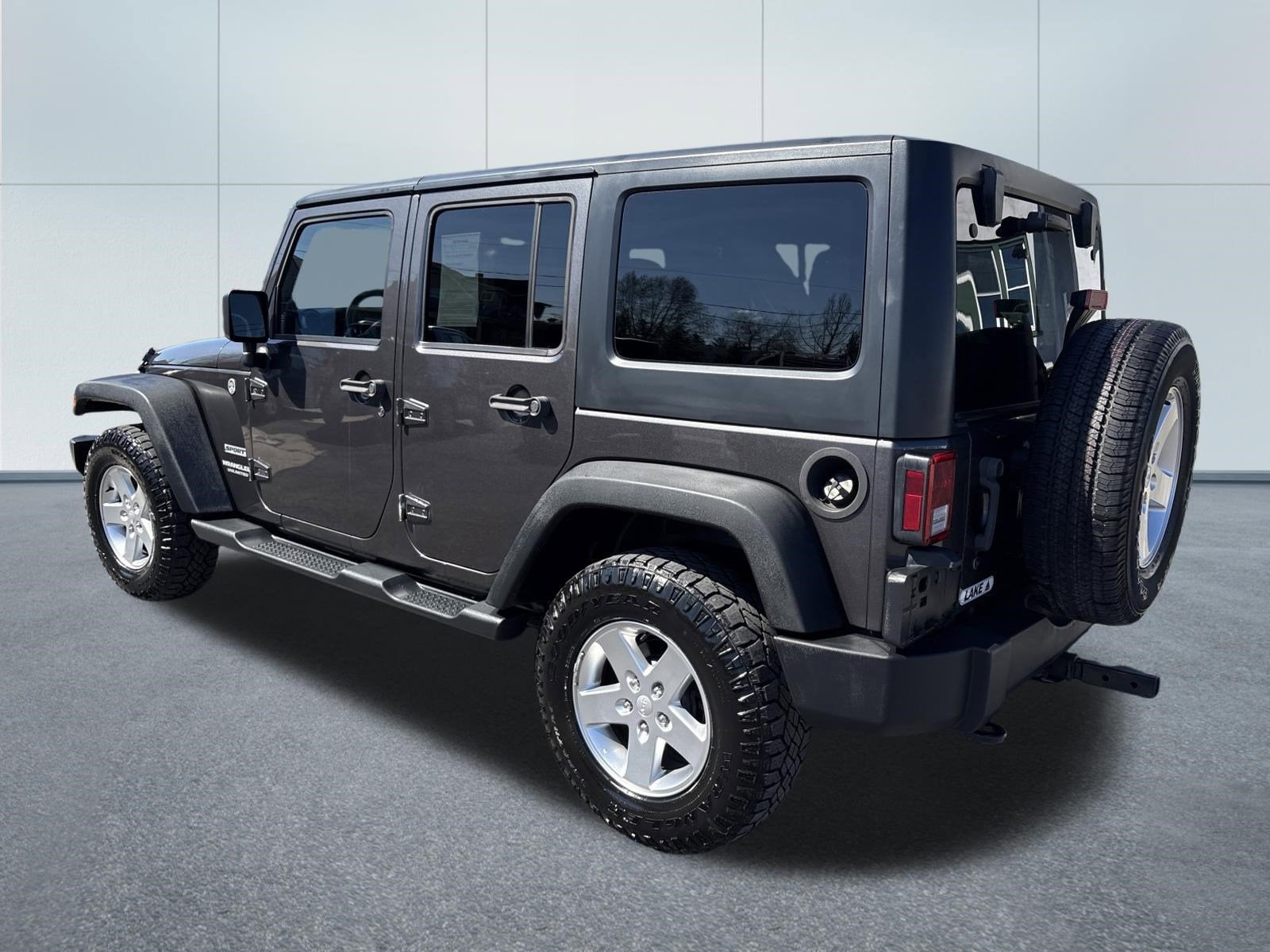 2014 Jeep WRANGLER UNLIMI SPORT