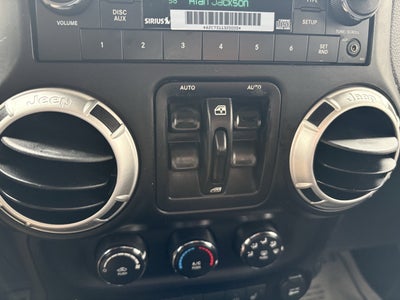 2013 Jeep WRANGLER UNLTD SPORT