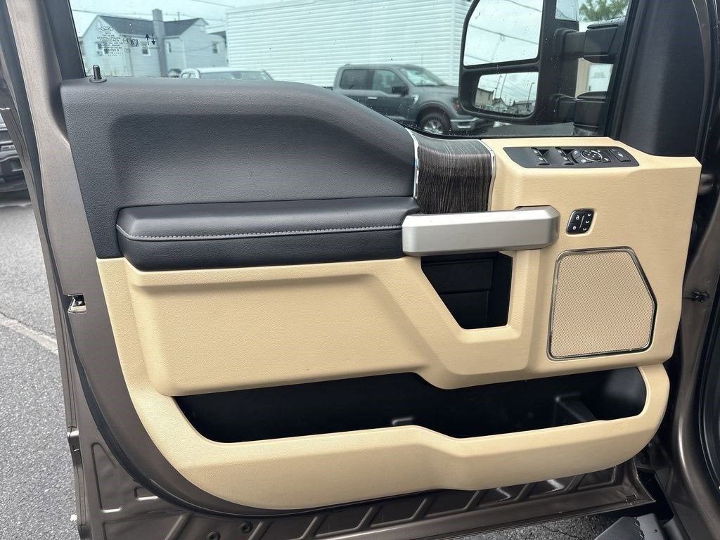 2021 Ford F-250 LARIAT