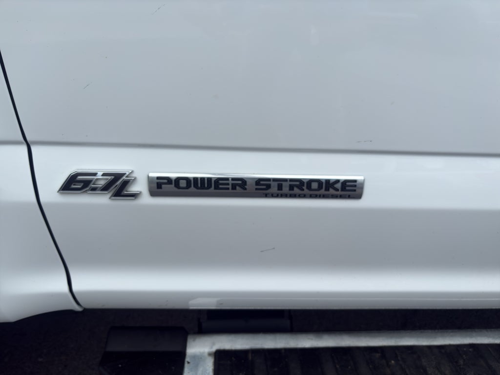 2022 Ford F-350 XLT