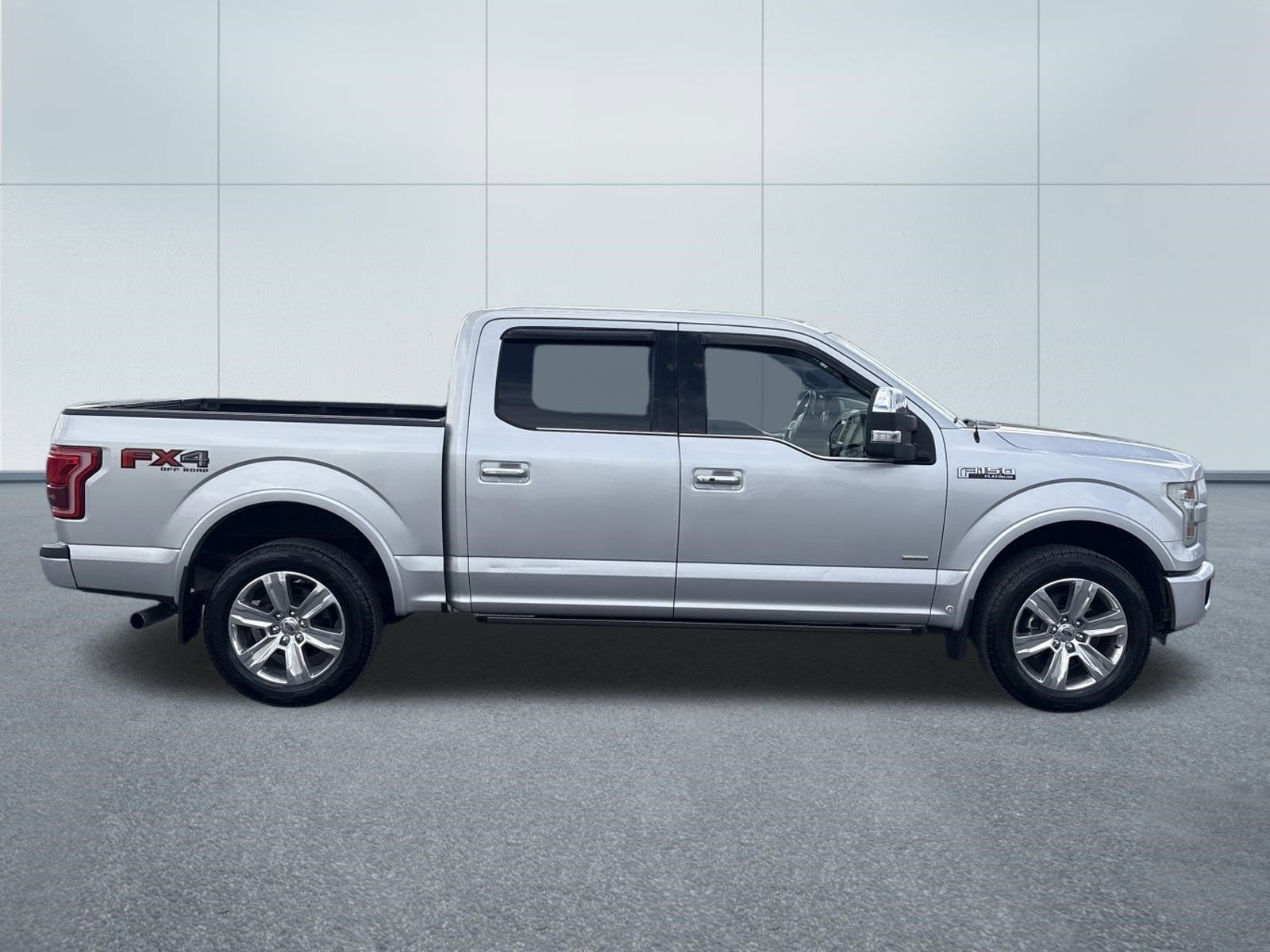 2016 Ford F-150 PLATINUM