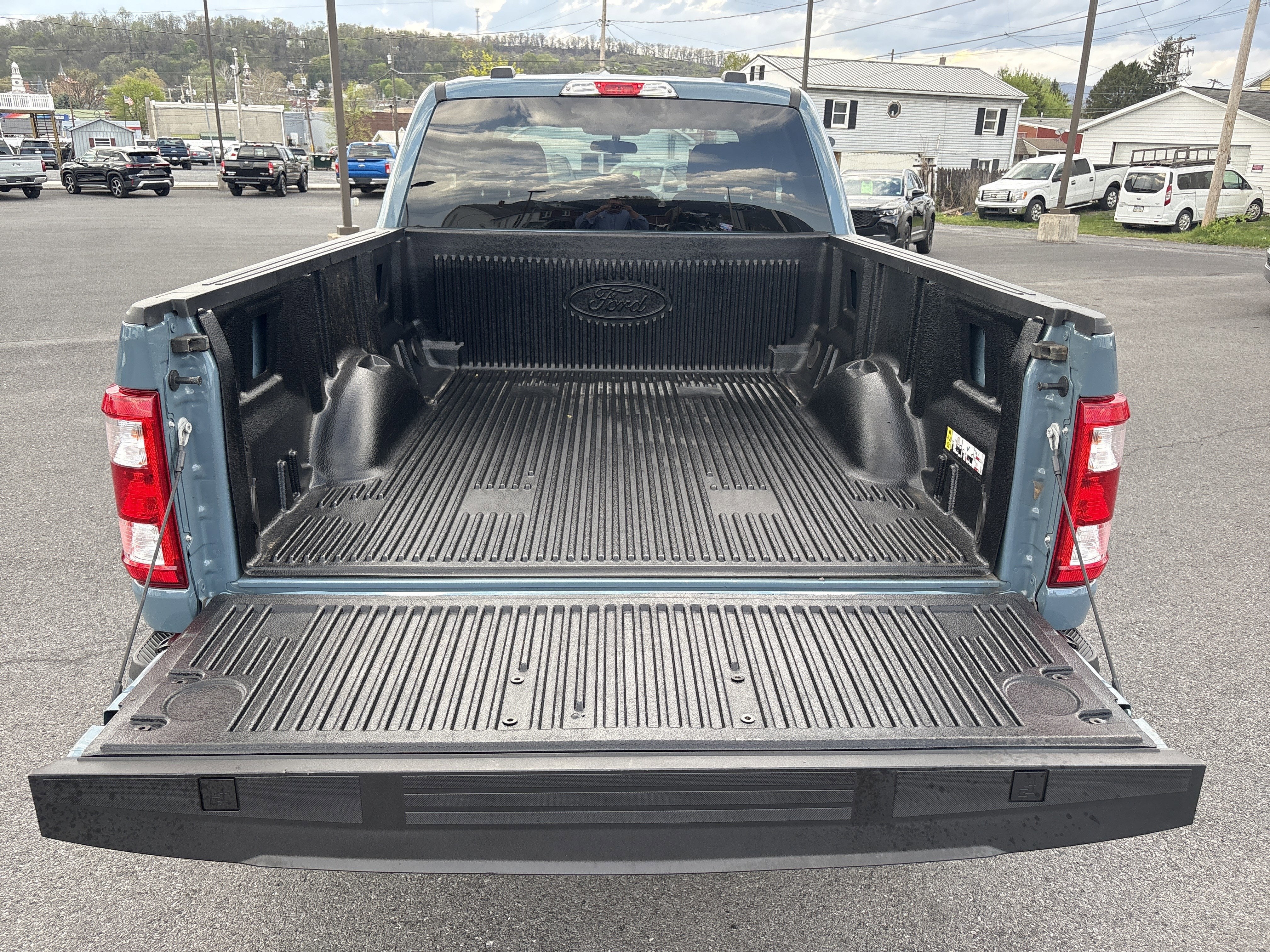 2023 Ford F-150 SXT