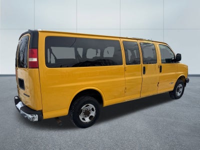 2005 Chevrolet EXPRESS 3500 BASE