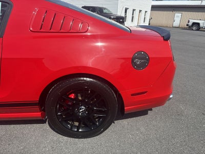 2014 Ford MUSTANG COUPE