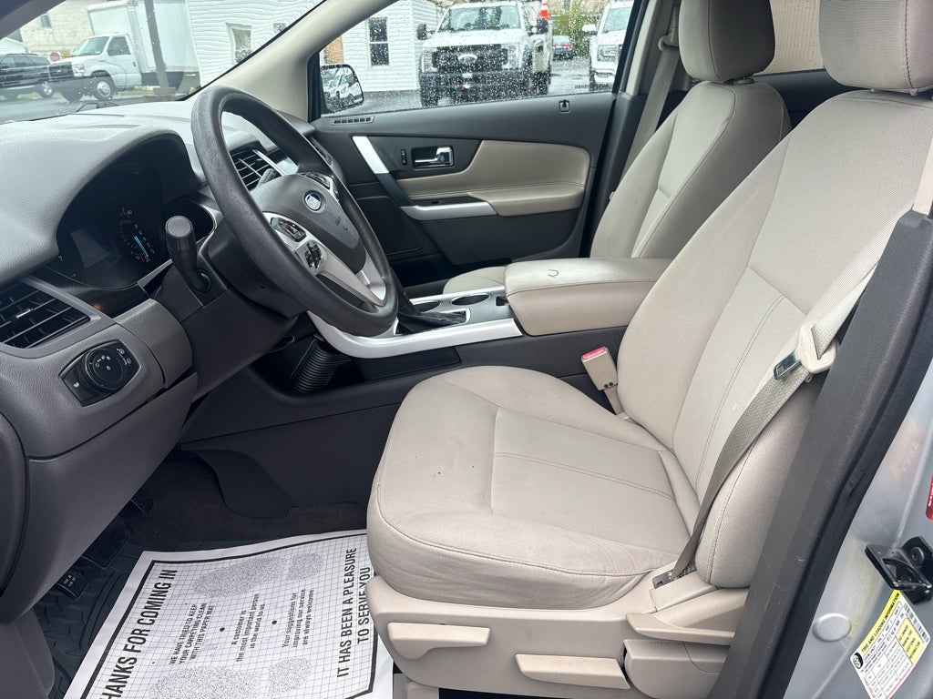 2013 Ford Edge SE