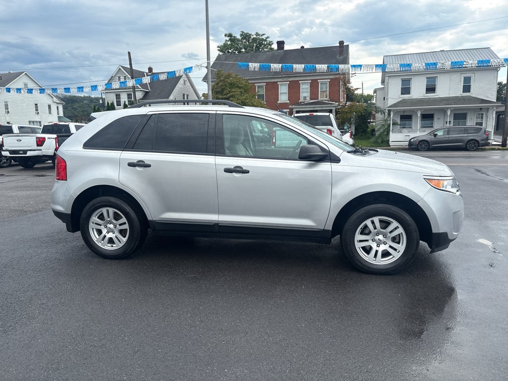 2013 Ford Edge SE