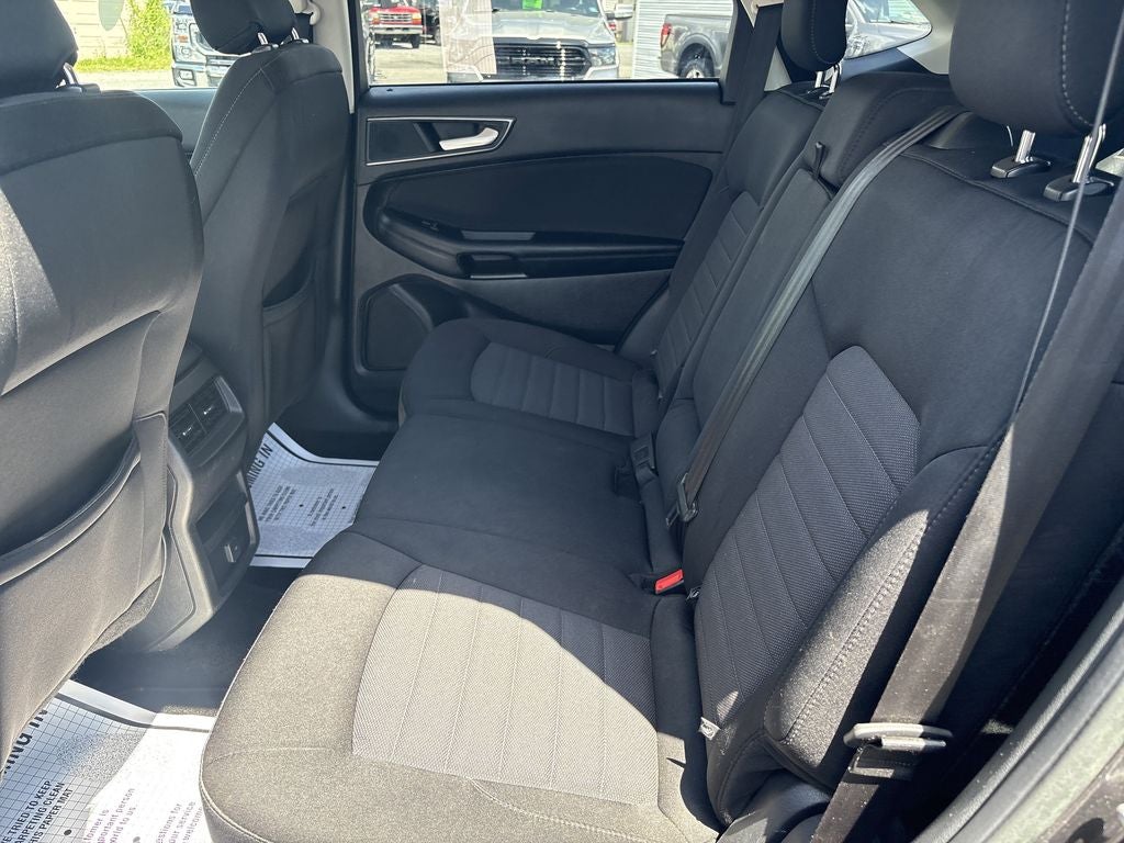 2017 Ford Edge SE