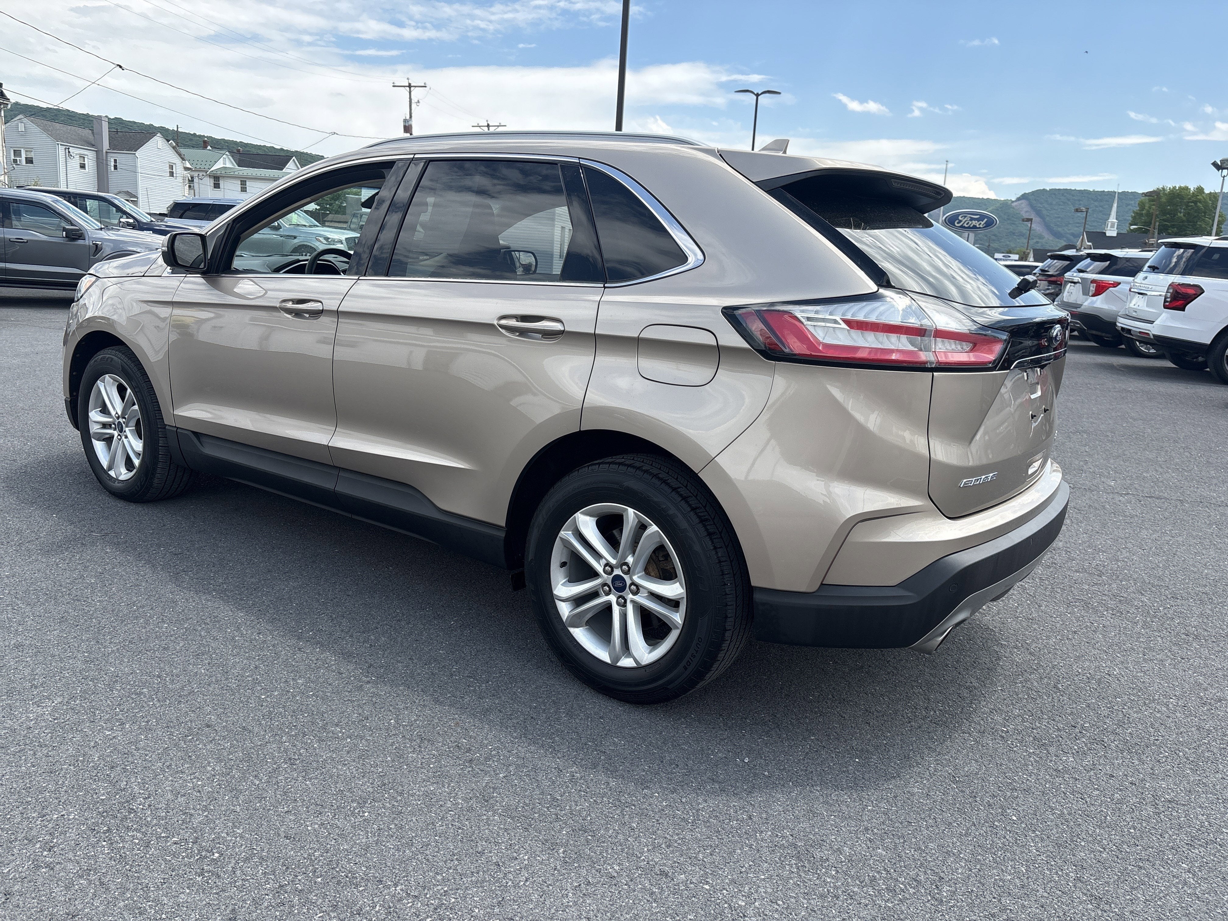 2020 Ford EDGE SEL