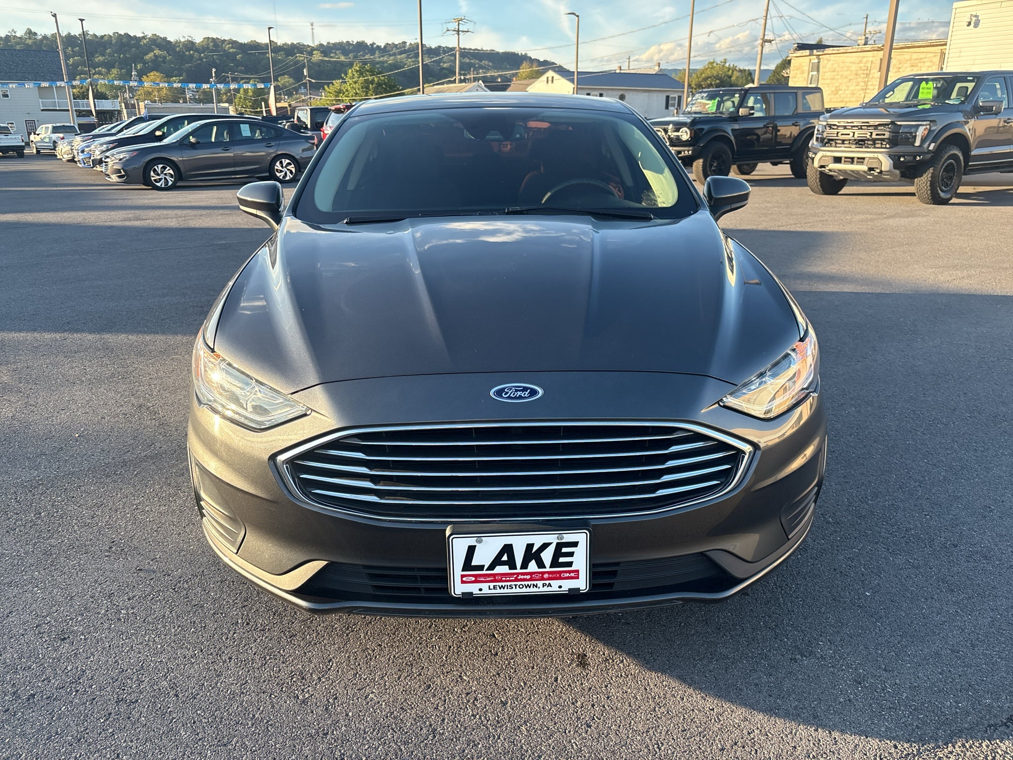 2020 Ford Fusion Hybrid SE