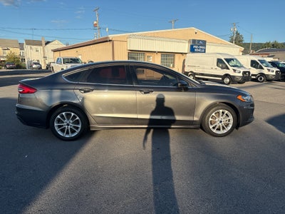 2020 Ford Fusion Hybrid SE