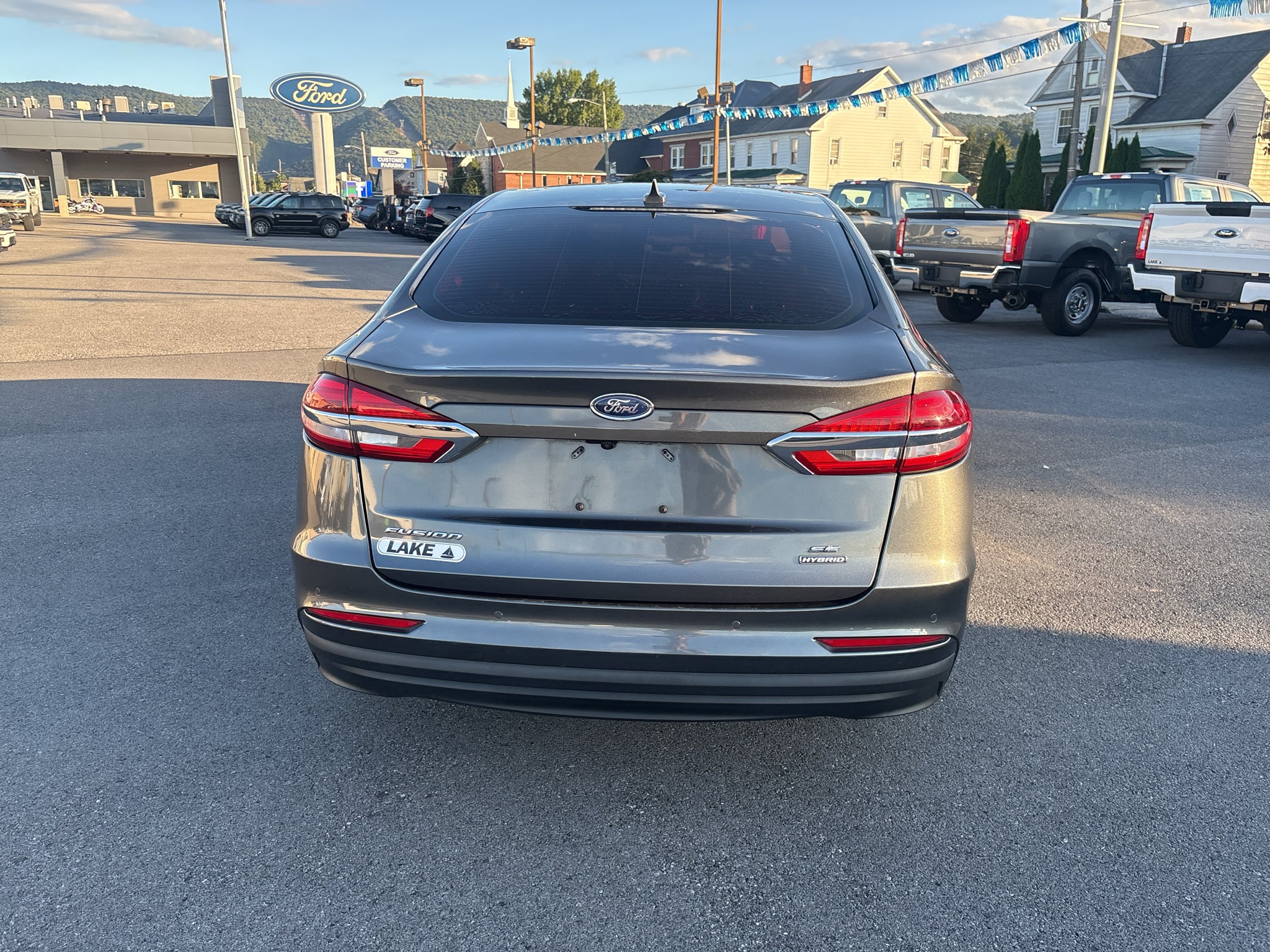 2020 Ford Fusion Hybrid SE