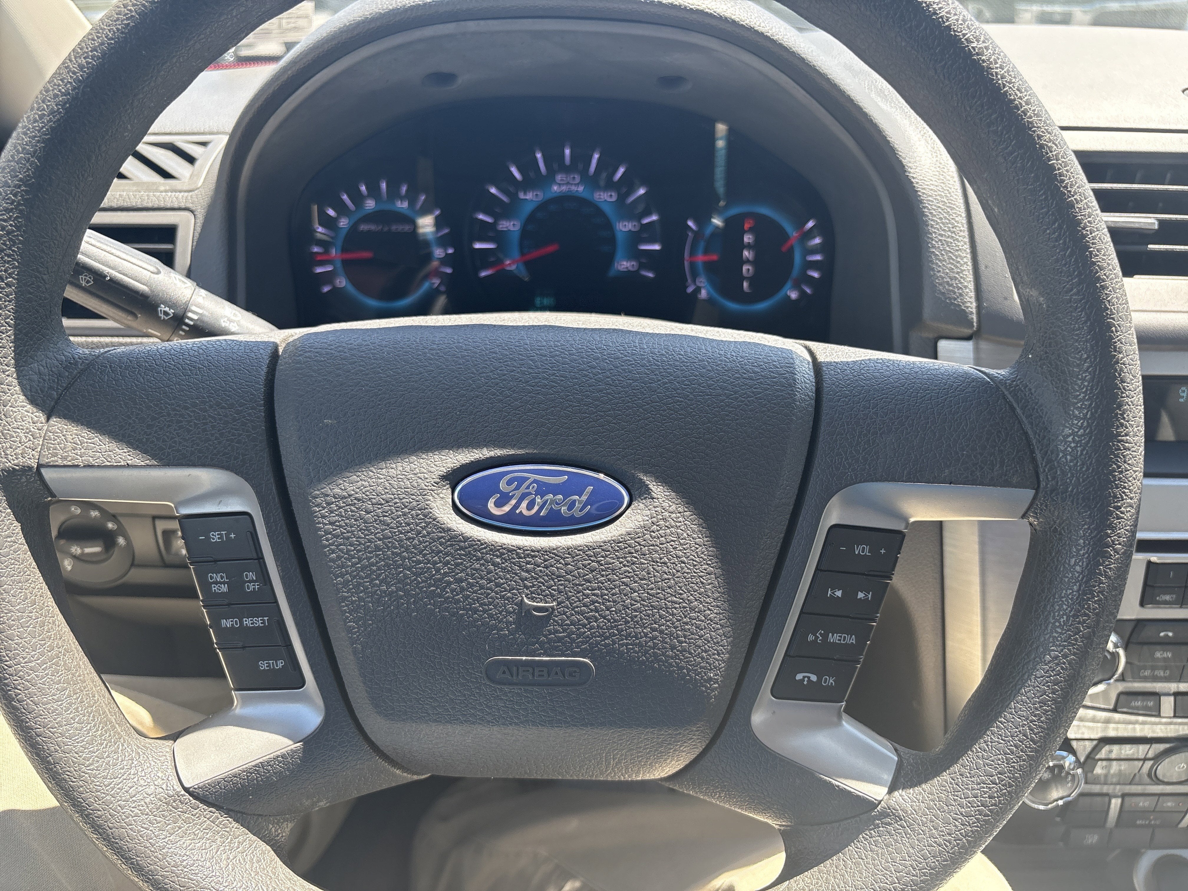 2012 Ford FUSION SE