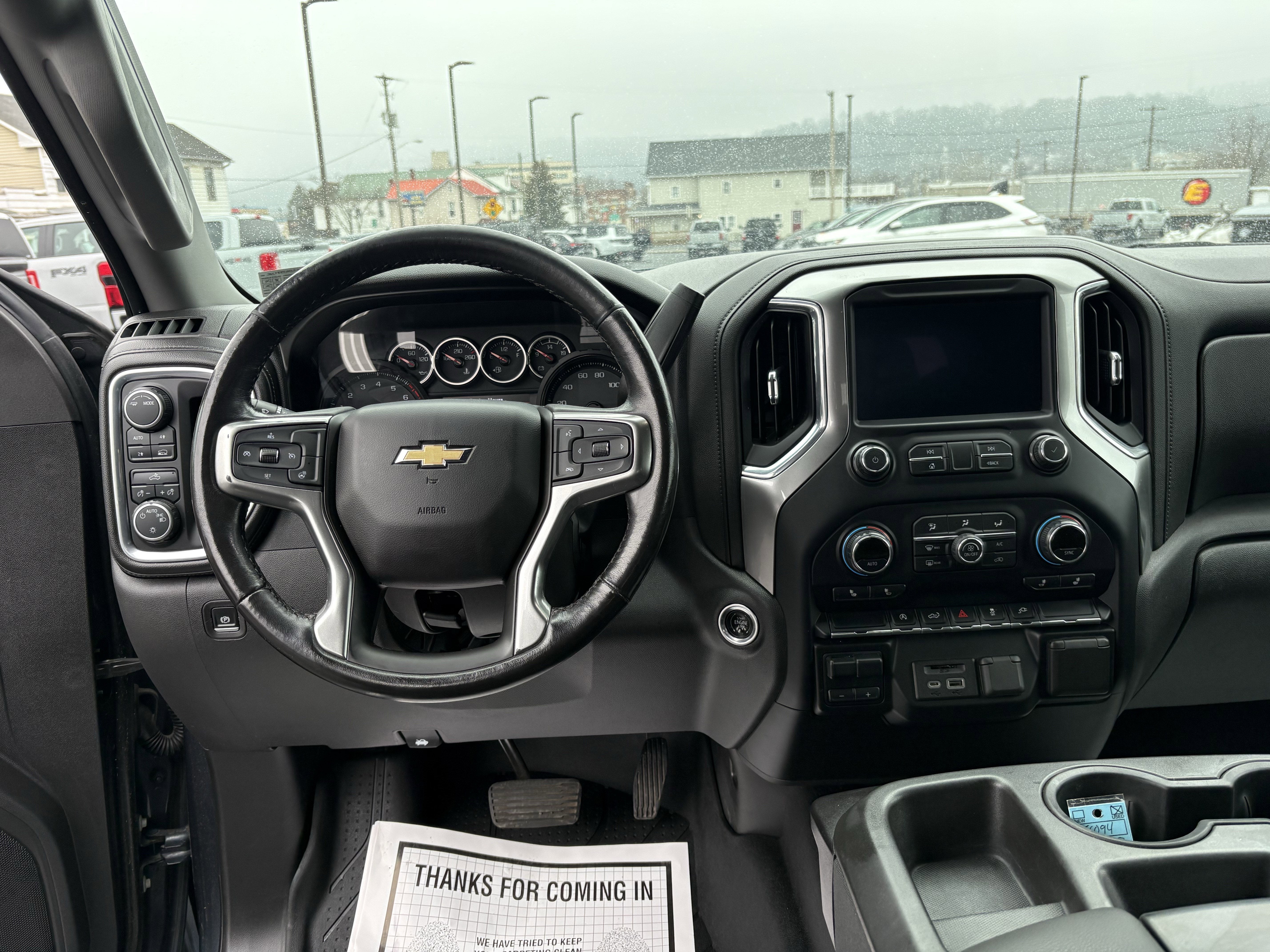 2020 Chevrolet SILVERADO 1500 LT