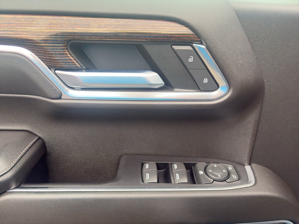 2022 GMC Sierra Elevation
