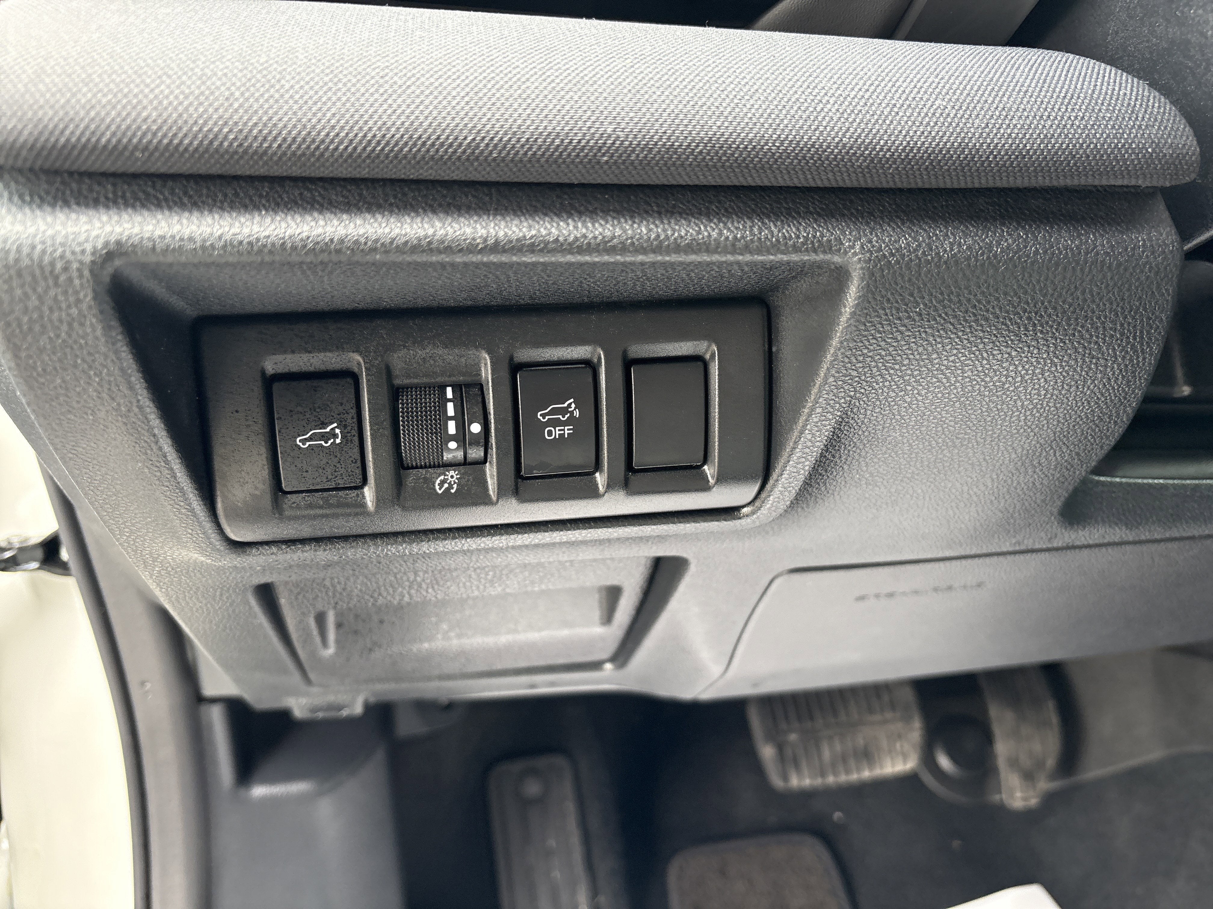 2023 Subaru OUTBACK Premium