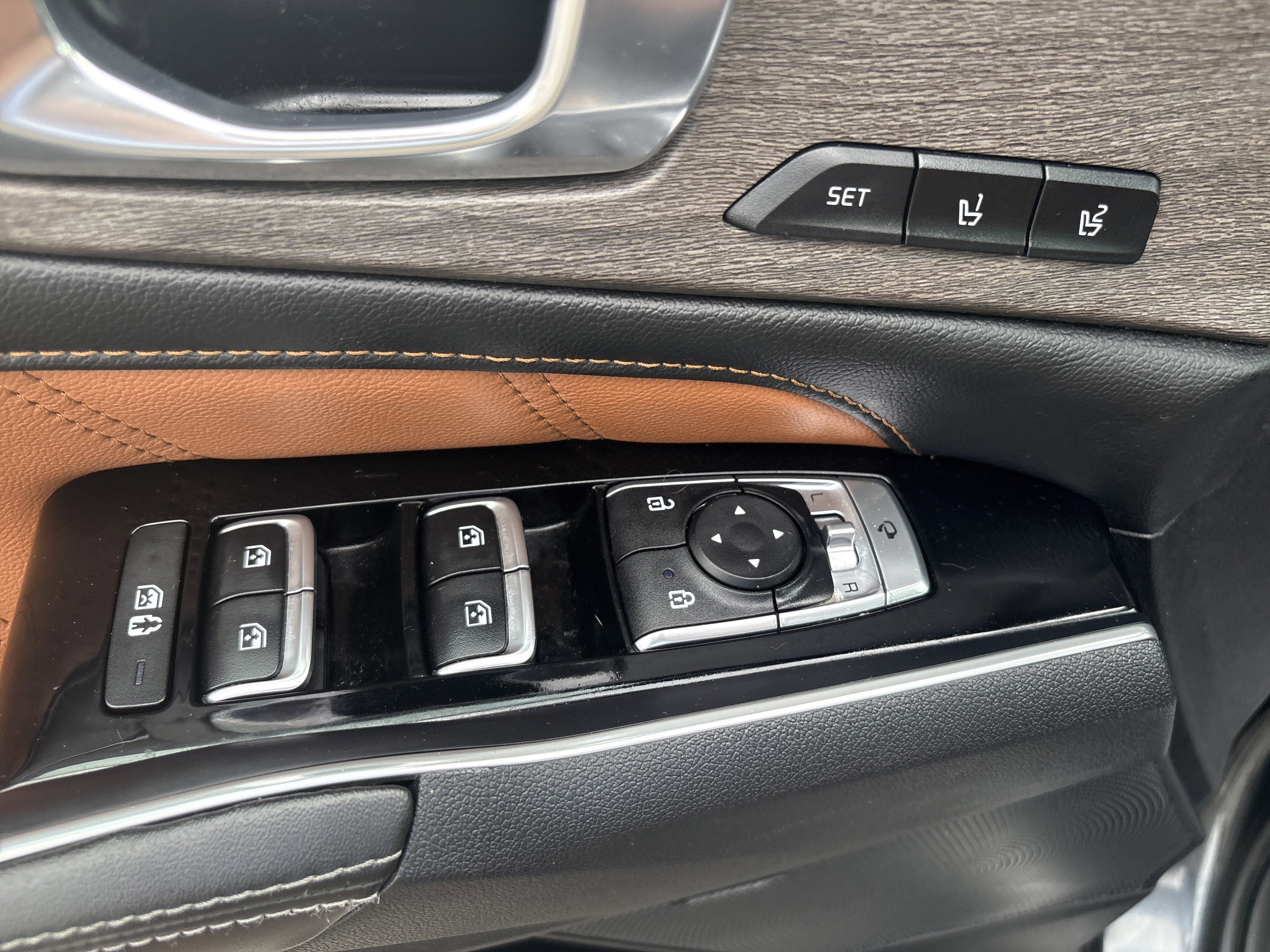 2023 Kia SORENTO X-LINE