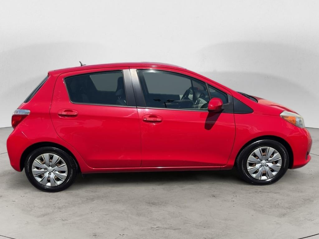 2012 Toyota Yaris LE