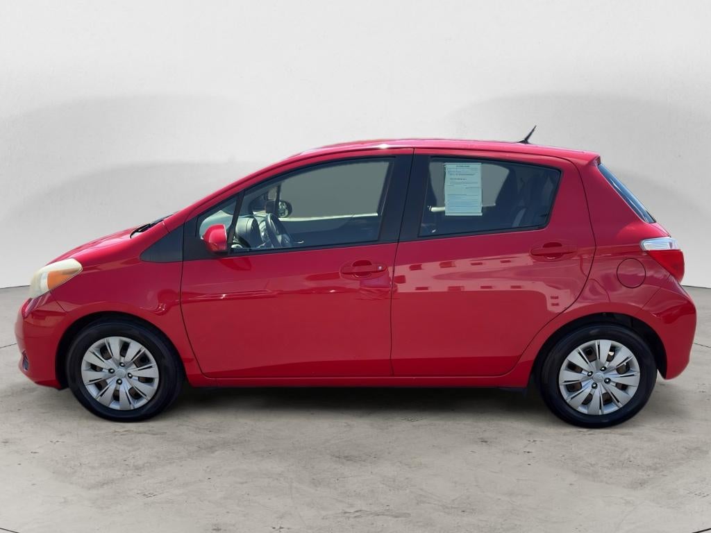 2012 Toyota Yaris LE