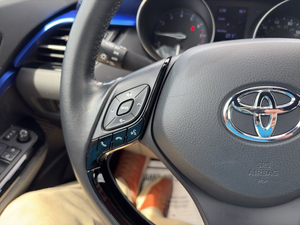 2020 Toyota C-HR XLE