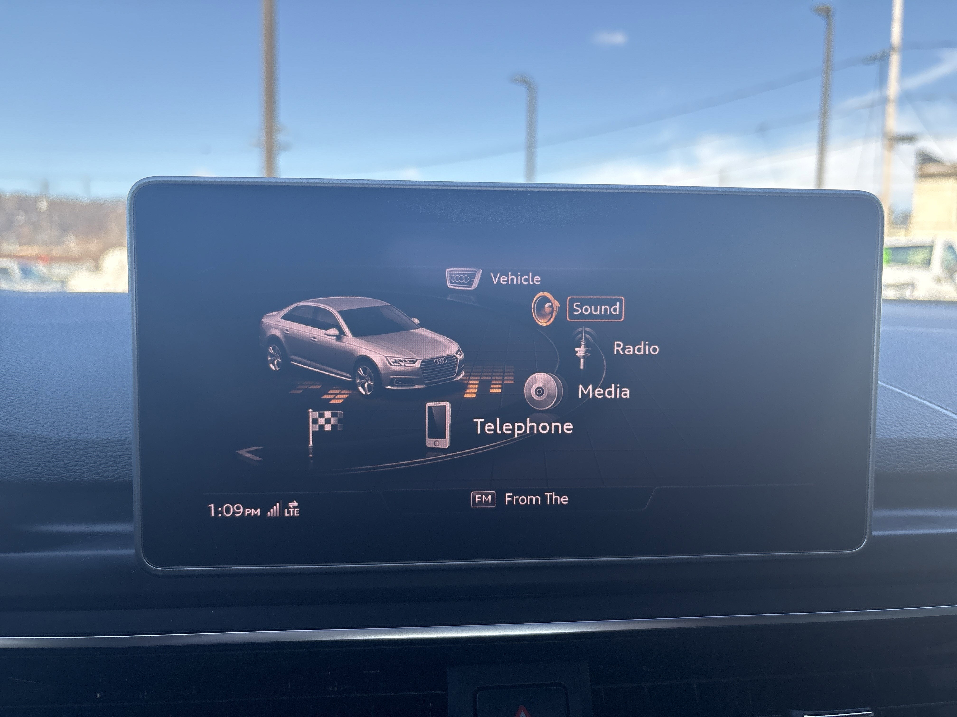 2017 Audi A4 PREMIUM PLUS